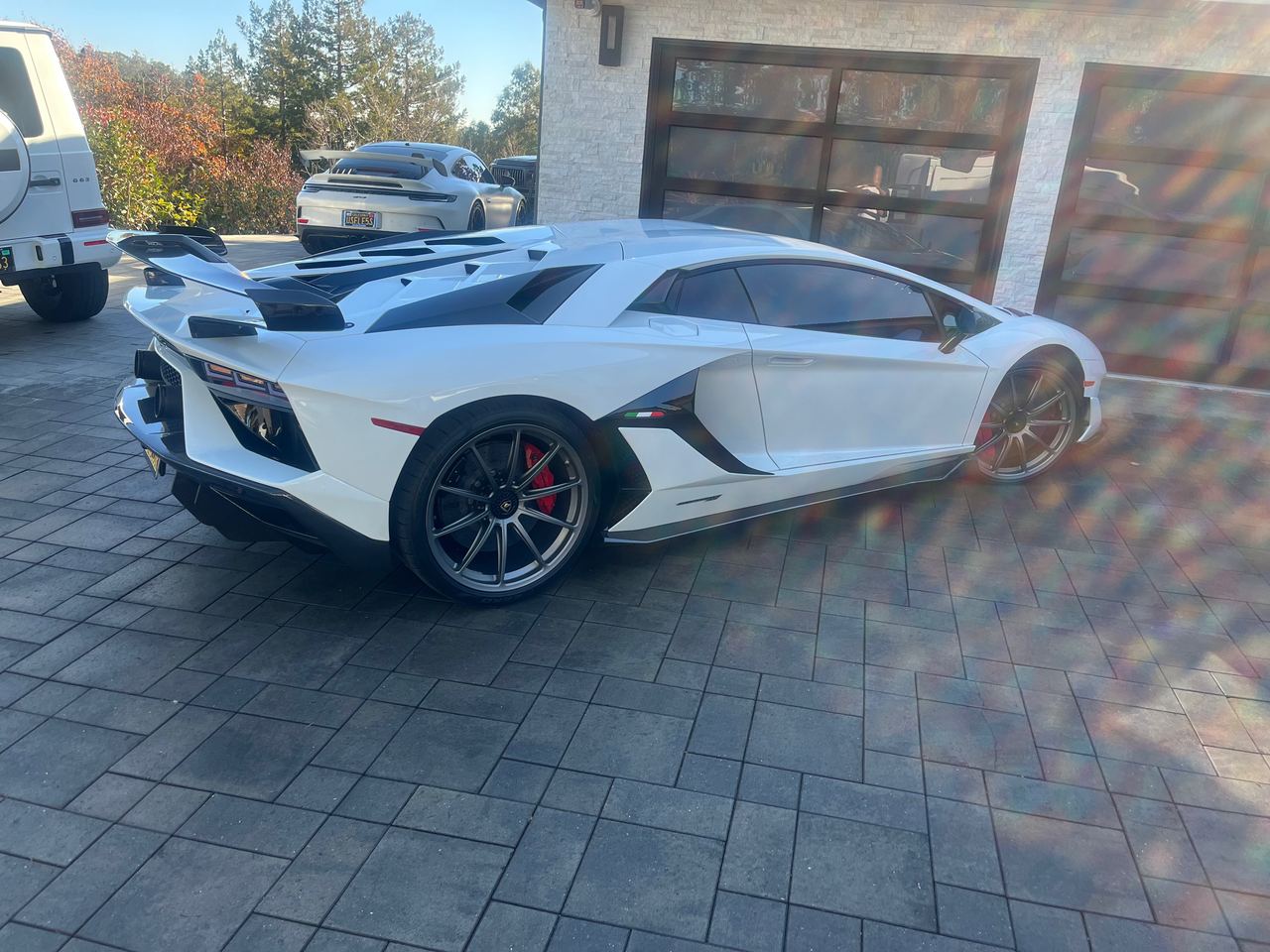 White Lamborghini Aventador SVJ detailed